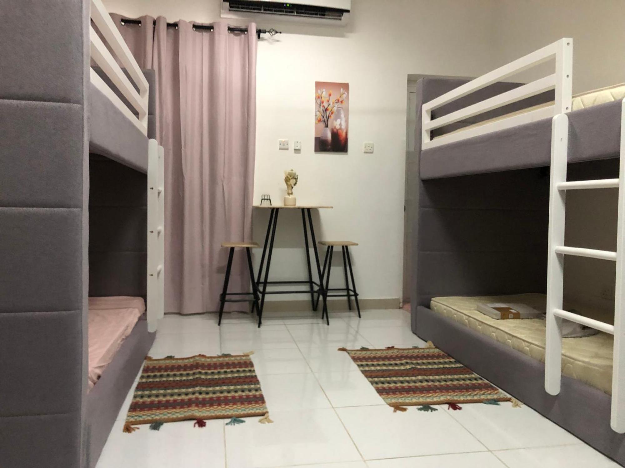 Legacy Hostel Muscat Exterior photo